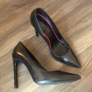 Saint Laurent Paris pumps heels